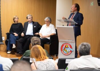 Ibama assina termo de repasse que garante investimento para atendimento de animais silvestres em MG e ES — Ibama