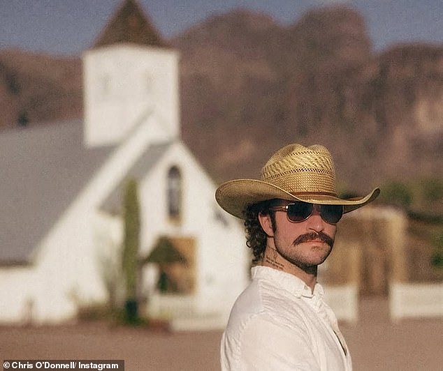 A última postagem de O'Donnell no Instagram, de uma semana atrás, mostra-o com um chapéu de cowboy de palha, óculos escuros de aviador e uma camisa de botão branca parado no deserto