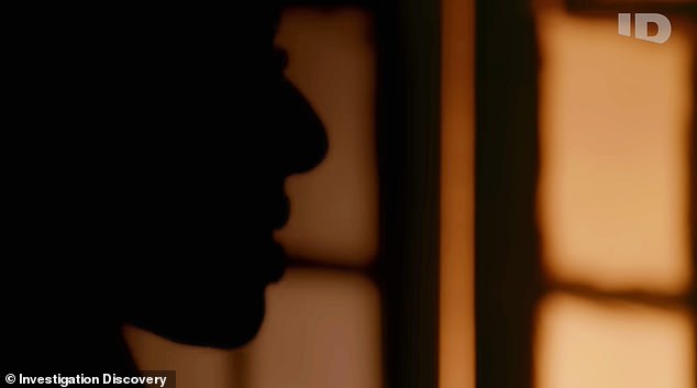 Um acusador anônimo de Brown foi visto no documento, que foi ao ar no outono passado