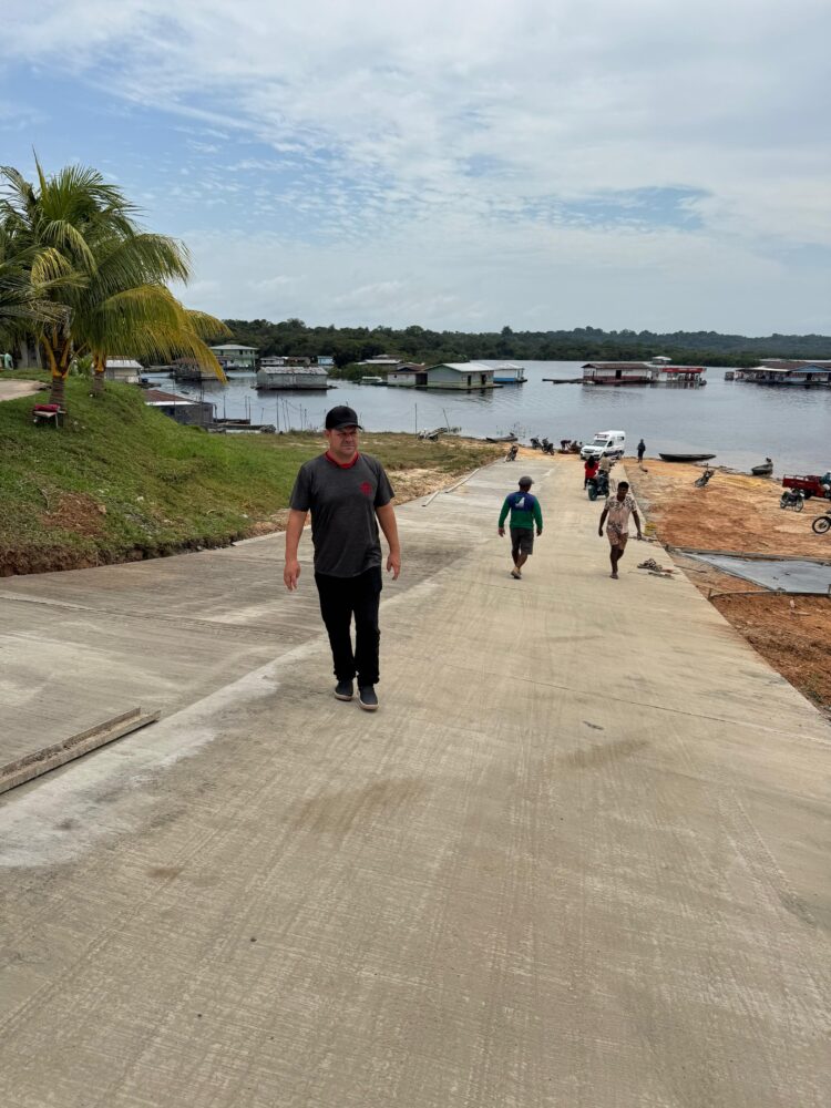 Nova gestão em Uarini (AM) inicia mandato com força-tarefa e entrega obras em menos de 30 dias