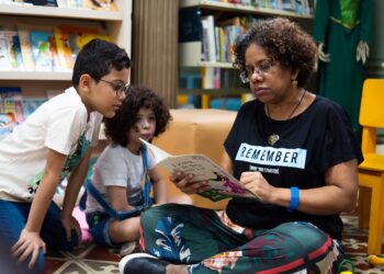 Festival de Férias movimenta a Biblioteca Pública do Amazonas com rodas de leitura e visitas guiadas