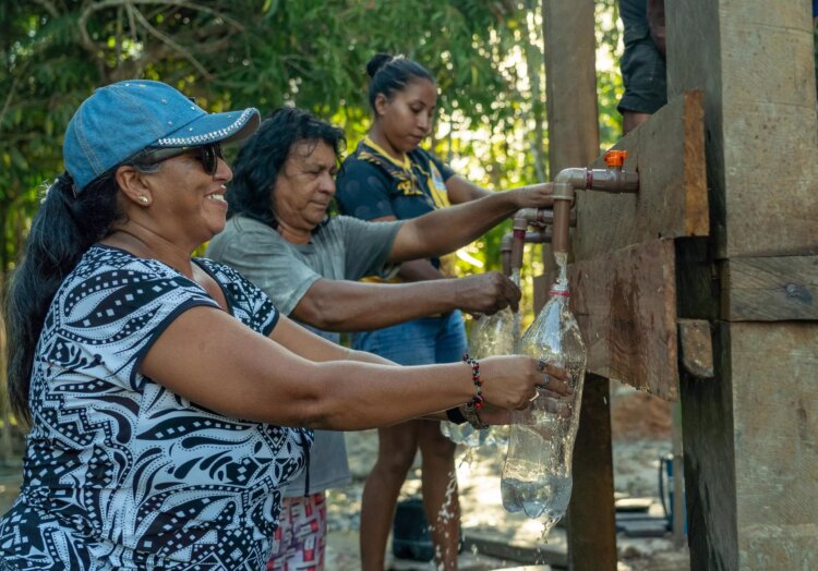 Ribeirinhos destacam como sistema de captação de água diminui impactos de estiagem de 2024 no Amazonas - FAS