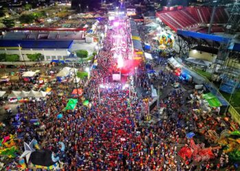 Carnailha 2025: Definida ordem de desfile dos blocos Irreverentes e Chave Especial