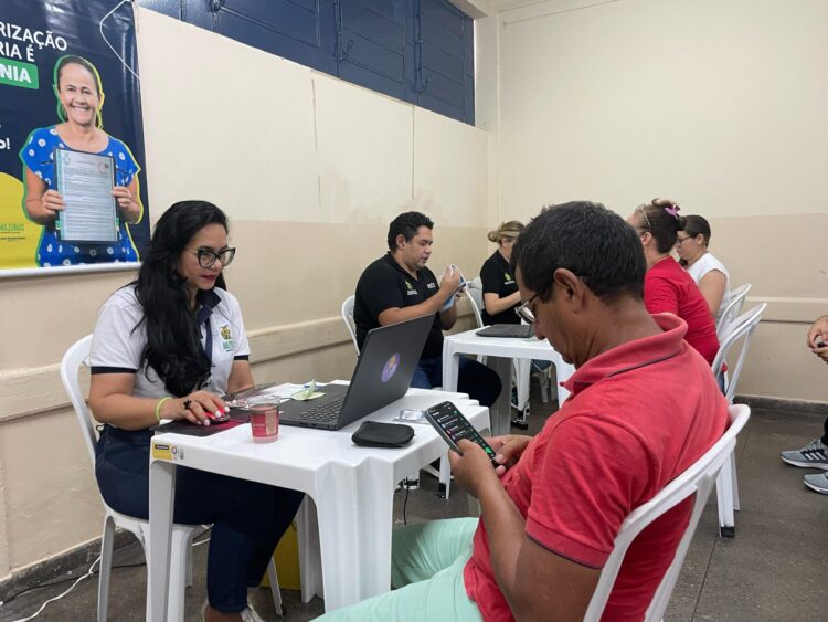 Regularização fundiária: Governo do Amazonas promove mutirão para famílias na zona norte