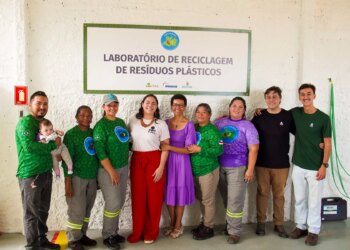 Laboratório para reciclagem de plástico fortalece economia circular