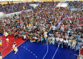 Prefeitura de Parintins faz evento grandioso na festa da Páscoa