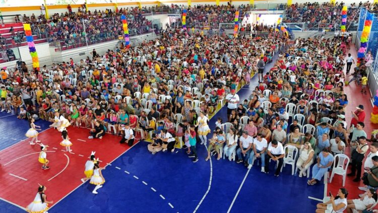 Prefeitura de Parintins faz evento grandioso na festa da Páscoa