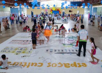 Crianças com deficiência participam da ‘Caravana da Páscoa’ na zona oeste de Manaus