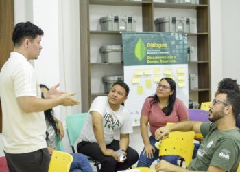 Em Tefé, sociedade civil participa de diálogos para construção do Plano Estadual de Bioeconomia do Amazonas - FAS