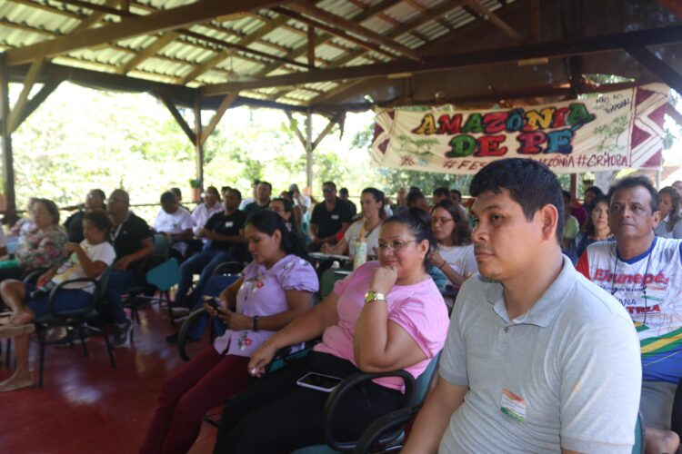 FAS e UFAM ampliam oferta de pós-graduação gratuita para professores da rede pública em 10 municípios do Amazonas - FAS