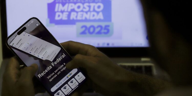 Perdeu o prazo da declaração do IR? Saiba o que fazer