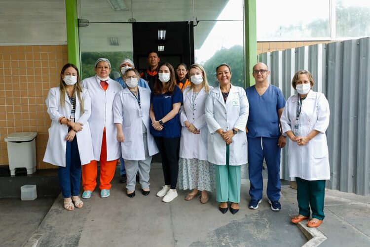 Governo do Amazonas encaminha criança acompanhada pelo Hospital Francisca Mendes para transplante de coração no HCOR