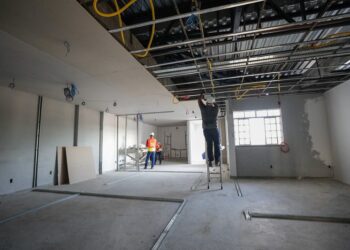 Governador Wilson Lima vistoria obras do Centro Integrado de Atendimento à Criança e ao Adolescente