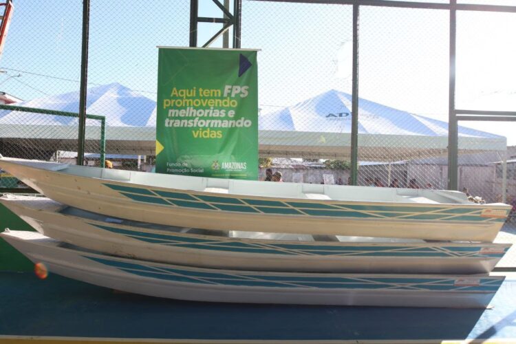 Em Tapauá, governador Wilson Lima fomenta setor primário com entregas de equipamentos e repasse de recursos em mais de R$ 2 milhões