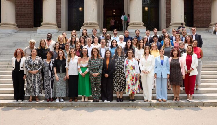 Liderança feminina da região amazônica participa de formação sobre primeira infância na Universidade de Harvard - FAS