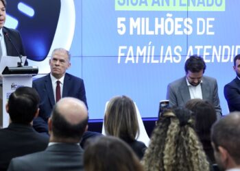 Mais de 5 milhões de famílias do CadÚnico receberam antenas digitais