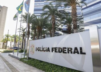 PF faz operação contra quadrilha que lesava clientes da Caixa
