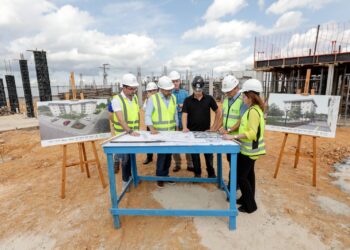 Governador Wilson Lima vistoria obras do Residencial Novo Aleixo, na zona norte de Manaus