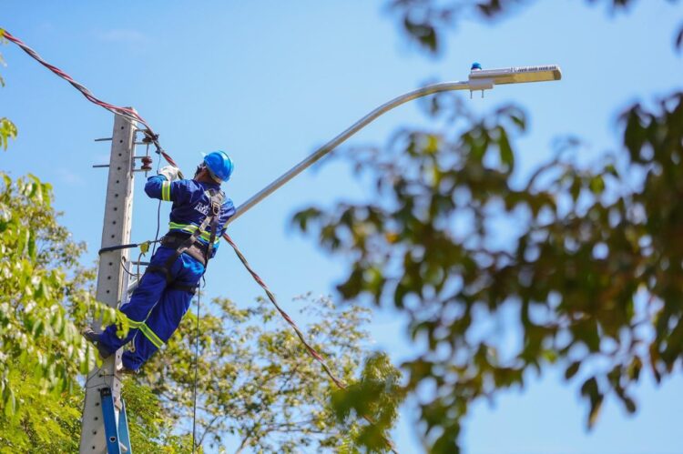 Ilumina+ AM completa três anos com o estado próximo de se tornar o primeiro do Brasil com iluminação 100% em LED, no interior