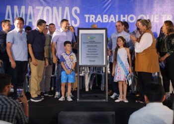 No aniversário do Alvorada, governador Wilson Lima reinaugura o Caic José Carlos Mestrinho totalmente reformado