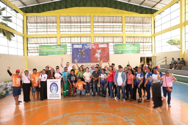 Festival de Parintins 2025: Governo do Amazonas entrega kits de alimentação para dez instituições sociais do município