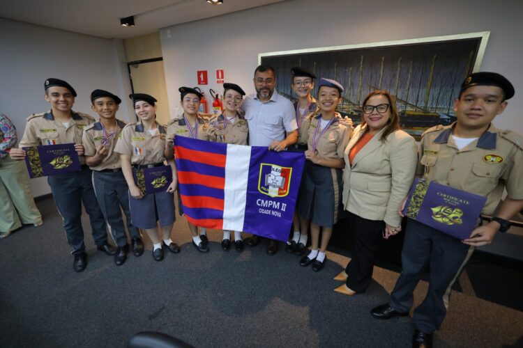 Governador Wilson Lima destaca apoio aos estudantes da rede estadual que vão competir em Olimpíada de Matemática no Japão