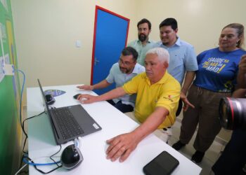 Governador Wilson Lima inaugura Telessaúde em Itapiranga e Silves e reforça acesso a exames com Carreta da Saúde