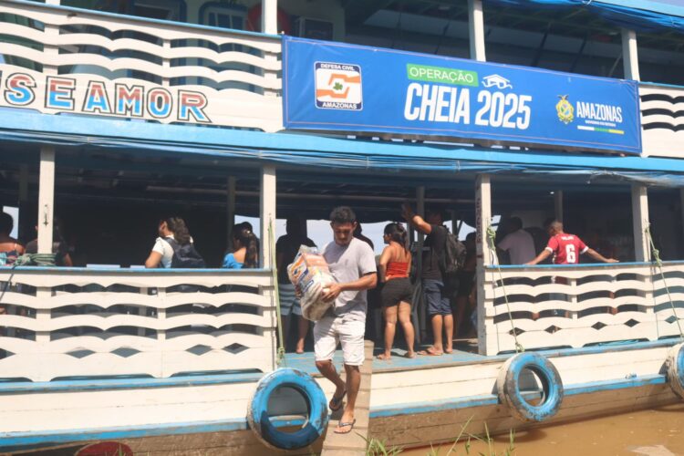 Governo do Amazonas divulga boletim sobre a cheia no estado, nesta terça-feira