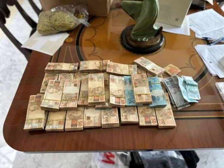 Esquema do PCC usava fintechs para lavar dinheiro de produção e distribuição de gasolina – País