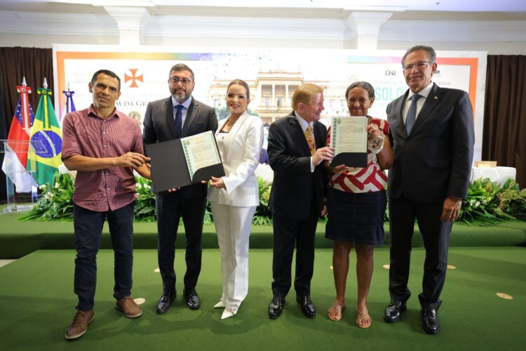 Semana Solo Seguro: Governador Wilson Lima destaca 20,8 mil famílias beneficiadas com regularização fundiária