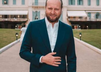 Advogado Nelson Wilians é investigado por lavagem de dinheiro em operação sobre fraude do INSS