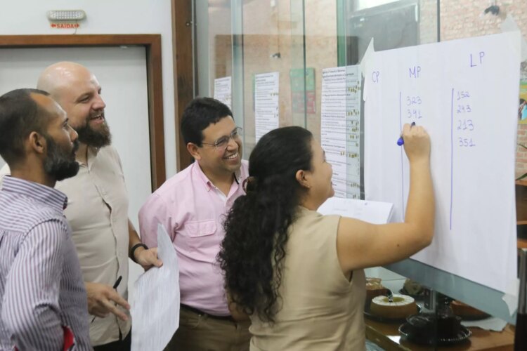 Ciclo de Consultas Inter-Setoriais para construção do Plano de Transformação Ecológica da Bioeconomia para a Amazônia Ocidental e Amapá conecta comunidade, empresas e políticas para a região - FAS