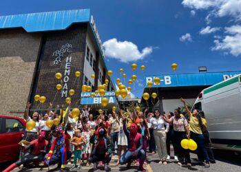 Hemoam, GACC e Grupo Raio de Sol celebram Setembro Dourado com alerta para diagnóstico precoce e Sino da Cura