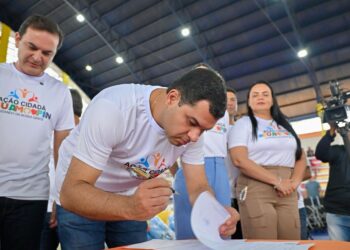 Saullo Vianna destinou mais de R$ 267 milhões à saúde, educação, infraestrutura, cultura e assistência do AM