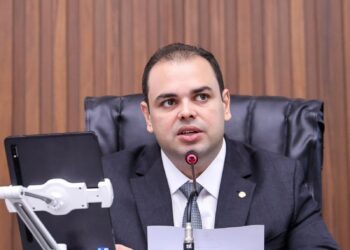 Aleam analisa projeto do deputado Roberto Cidade que alerta sobre perigos de plantas tóxicas para crianças e animais