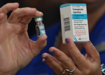 2,5 mil ampolas de fomepizol, antídoto contra metanol, chegam ao Brasil