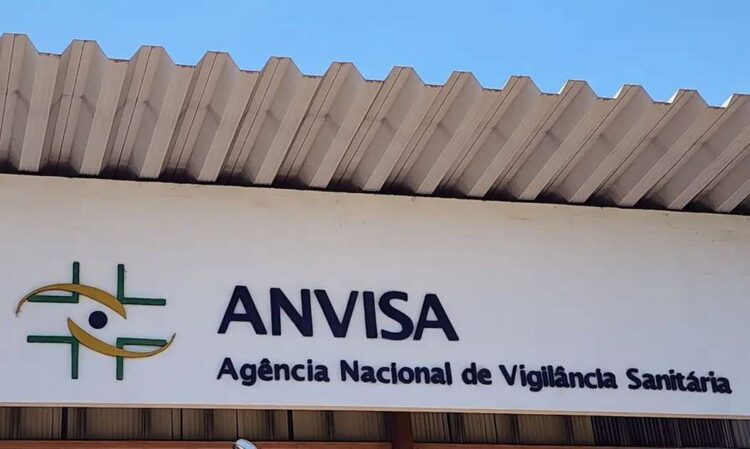 Anvisa proíbe consumo e venda de remédio contra pneumonia e anestésico – País