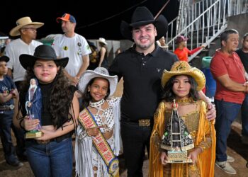 ‘Bacurau de coração’, Roberto Cidade destaca importância cultural e econômica da Festa da Melancia e Expomani em Manicoré