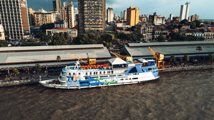 Banzeiro da Esperança encerra jornada histórica na COP30 e consolida movimento cultural pela Amazônia - FAS