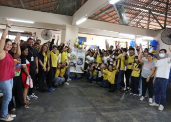 Eeti Ribeiro da Cunha celebra 100 anos de história na educação amazonense