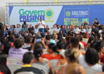 Governador Wilson Lima dá início à 25ª edição do Governo Presente no Grande Vitória, na zona leste de Manaus
