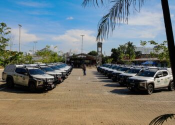 Governador Wilson Lima entrega 16 viaturas e equipamentos para reforçar atuação de equipes no combate ao desmatamento e queimadas no Amazonas
