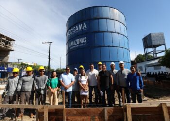 Governador Wilson Lima fortalece desenvolvimento de Tabatinga com nova fábrica envasadora de água e investimentos em infraestrutura