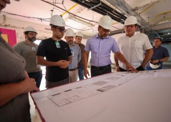 Governador Wilson Lima vistoria obras de Policlínica e de Hospital Dia do Complexo Hospitalar Sul