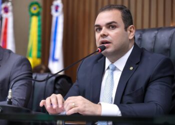 Presidente Roberto Cidade reforça importância da conscientização e educação para combater o racismo