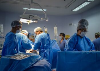 Hospital Delphina Aziz realiza mais três transplantes em um único dia