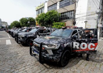 Governador Wilson Lima lança Operação Natal Mais Seguro 2025 com reforço de 500 alunos soldados nas ruas de Manaus