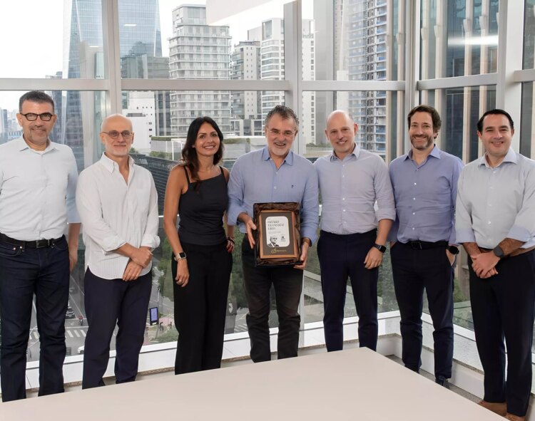 FAS recebe Prêmio de Excelência Francisco Gros 2025, da G5 Partners - FAS