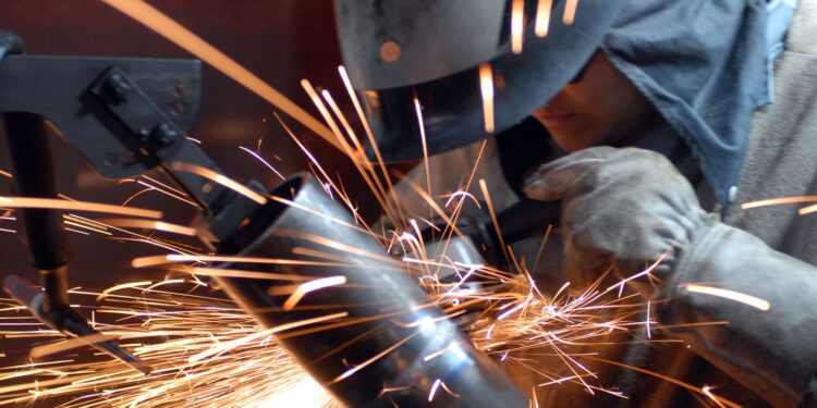 Setor produtivo critica cautela do BC e cobra início do corte de juros