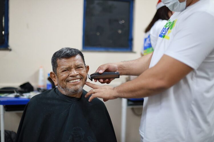 Governo Presente: Mutirão de serviços registrou mais de 115,7 atendimentos em 2025